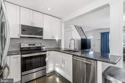 29 New Pond Lane, Levittown, PA 19054 - Photo 14