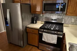 33 Greenridge Cir, Newtown, PA 18940 - Photo 4