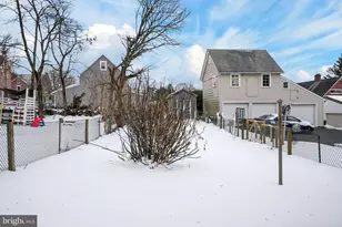 311 W Walnut St, Perkasie, PA 18944 - Photo 32