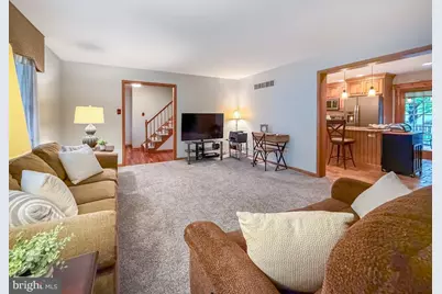 336 Fox Hollow Drive, Feasterville-Trevose, PA 19053 - Photo 4