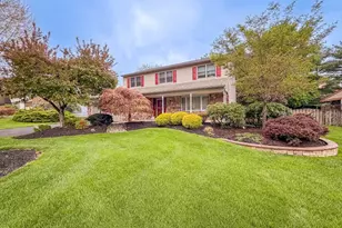 336 Fox Hollow Dr, Feasterville-Trevose, PA 19053 - Photo 1