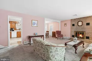 33 Henry Ave, Feasterville-Trevose, PA 19053 - Photo 4