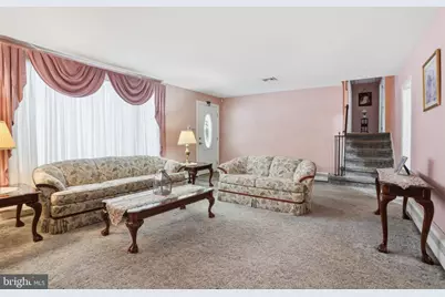 33 Henry Avenue, Feasterville-Trevose, PA 19053 - Photo 8