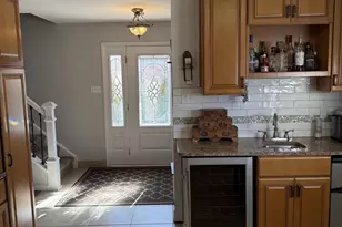 630 Whittier Dr, Warminster, PA 18974 - Photo 2