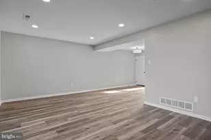 562 Atwood Ct, Newtown, PA 18940 - Photo 16