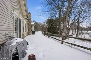 173 Villa Dr, Warminster, PA 18974 - Photo 4