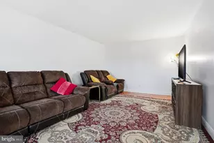 761 Woodlyn Dr, Feasterville-Trevose, PA 19053 - Photo 24