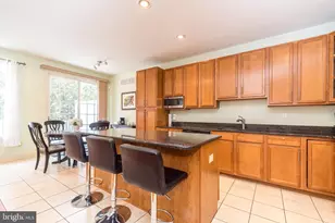 423 Elm Cir, Chalfont, PA 18914 - Photo 12