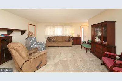 43 Evergreen Drive, Doylestown, PA 18901 - Photo 2