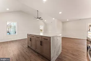 12 Geranium Rd, Levittown, PA 19057 - Photo 12