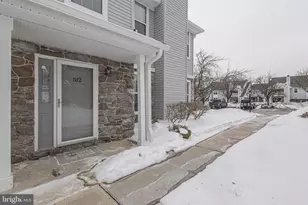 512 Mews Dr, Sellersville, PA 18960 - Photo 2