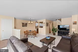 7705 Spruce Mill Dr, Yardley, PA 19067 - Photo 2