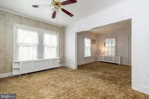 2002 Edgely Rd, Levittown, PA 19057 - Photo 14