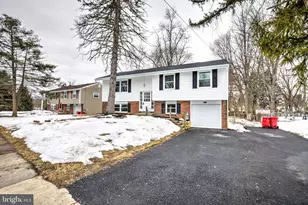 218 Colonial Dr, Warminster, PA 18974 - Photo 30