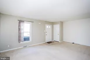 21 Washington Square, Doylestown, PA 18901 - Photo 4