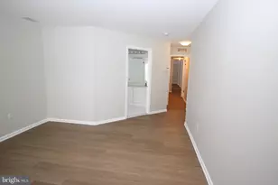 1004 Julian Dr W, Warwick, PA 18974 - Photo 18