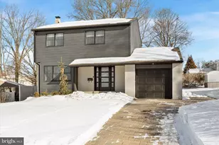 17 McLaughlin Dr, Doylestown, PA 18901 - Photo 4