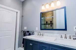 100 Elderberry Dr, Levittown, PA 19054 - Photo 24