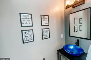 100 Elderberry Dr, Levittown, PA 19054 - Photo 18