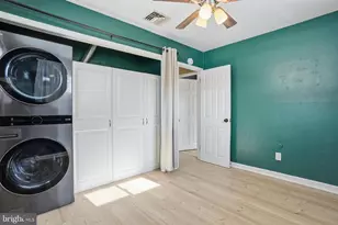 2510 Green Ave, Bristol, PA 19007 - Photo 10