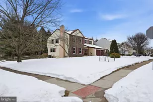 297 Cliveden Dr, Newtown, PA 18940 - Photo 38