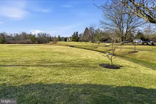 740 S Settlers Cir, Warrington, PA 18976 - Photo 6