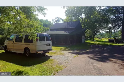 2902 Lower Saucon Road #1, Springtown, PA 18081 - Photo 18