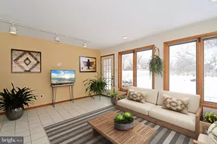 6196 Washington Ln, Bensalem, PA 19020 - Photo 10