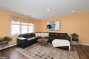 6196 Washington Ln, Bensalem, PA 19020 - Photo 6