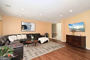 6196 Washington Ln, Bensalem, PA 19020 - Photo 18