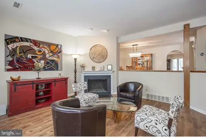 25 Independence Place, Newtown, PA 18940 - Photo 4