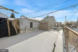 832 Jefferson Ave, Bristol, PA 19007 - Photo 14