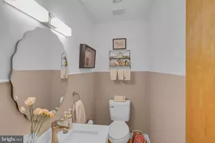 25 Creekside Dr, Ivyland, PA 18974 - Photo 16