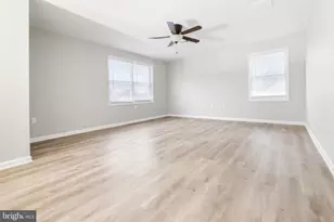 11 Carolina Ave, Morrisville, PA 19067 - Photo 8