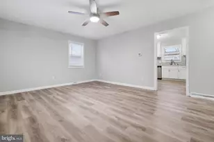 11 Carolina Ave, Morrisville, PA 19067 - Photo 24