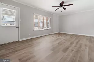 130 Lebbie Ln, Fairless Hills, PA 19030 - Photo 6