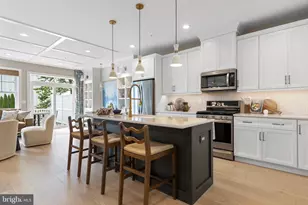 215 Foxhedge Rd, Chalfont, PA 18914 - Photo 4