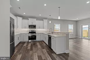 1210 Plymouth Ave, Bristol, PA 19007 - Photo 2