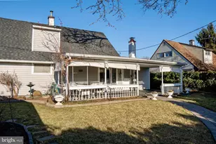 11 Jester Ln, Levittown, PA 19055 - Photo 14