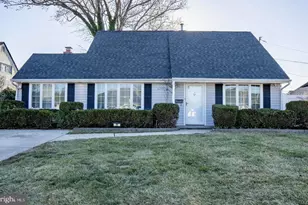 11 Jester Ln, Levittown, PA 19055 - Photo 1