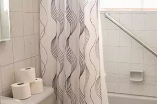 11 Jester Ln, Levittown, PA 19055 - Photo 12