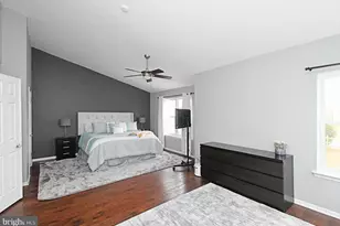 32 Skyview Way, Newtown, PA 18940 - Photo 30