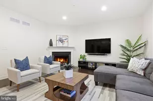 325 Mystic View Cir, Doylestown, PA 18901 - Photo 8