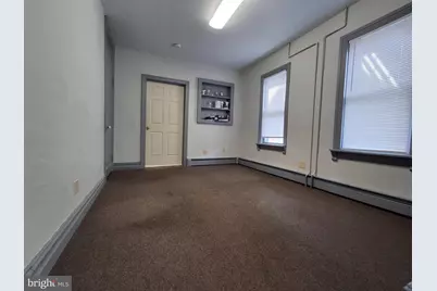 523 W Broad Street, Quakertown, PA 18951 - Photo 10