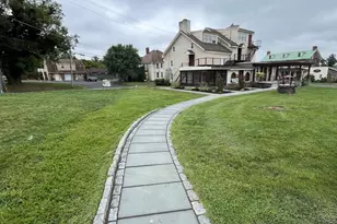 793 Penns Park Ln, Penns Park, PA 18943 - Photo 2