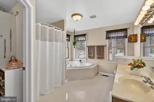 712 Broad St, Perkasie, PA 18944 - Photo 38