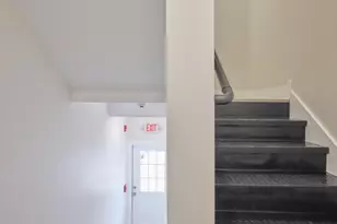 32 S State St, Newtown, PA 18940 - Photo 4