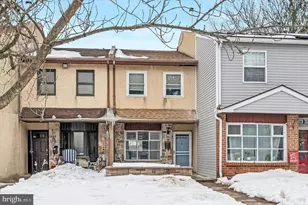 1281 Lisa Dr, Warrington, PA 18976 - Photo 2