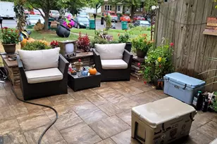 1281 Lisa Dr, Warrington, PA 18976 - Photo 4