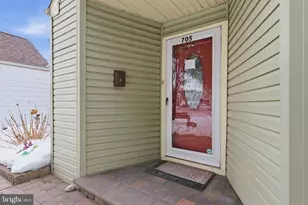 705 Veterans Hwy, Levittown, PA 19056 - Photo 4